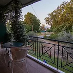 Tsertos Aparthotel