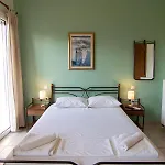 Aparthotel Tsertos 3*