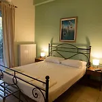 Aparthotel Tsertos 3*
