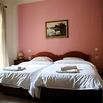 Aparthotel Tsertos