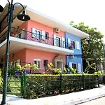 Aparthotel Tsertos