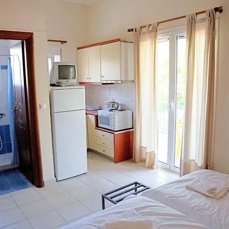 Tsertos Aparthotel