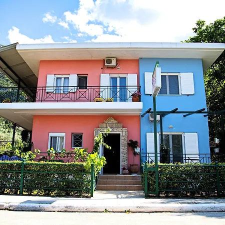 Tsertos Aparthotel