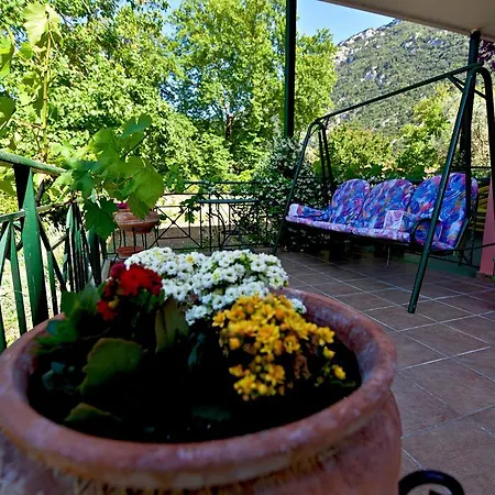 Aparthotel Tsertos